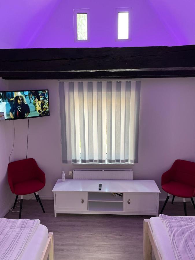 Citygluecknms - Direkt Am Bahnhof Und Einkaufszentrum Ноймюнстер Экстерьер фото